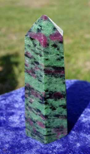 Ruby Zoisite Tower Point