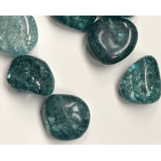Dyed (Green) Crackled Chalcedony Tumbled Stones