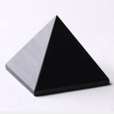 Black Obsidian Pyramid 45 - 55 mm