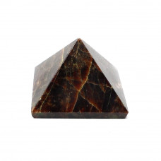 Garnet Pyramid 45 - 55 mm
