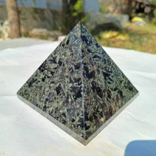 Green Tourmaline Pyramid 45 - 55 mm