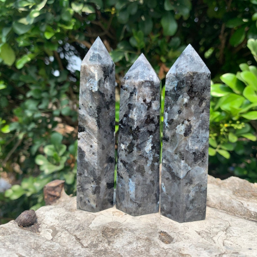 Larvakite Tower Point